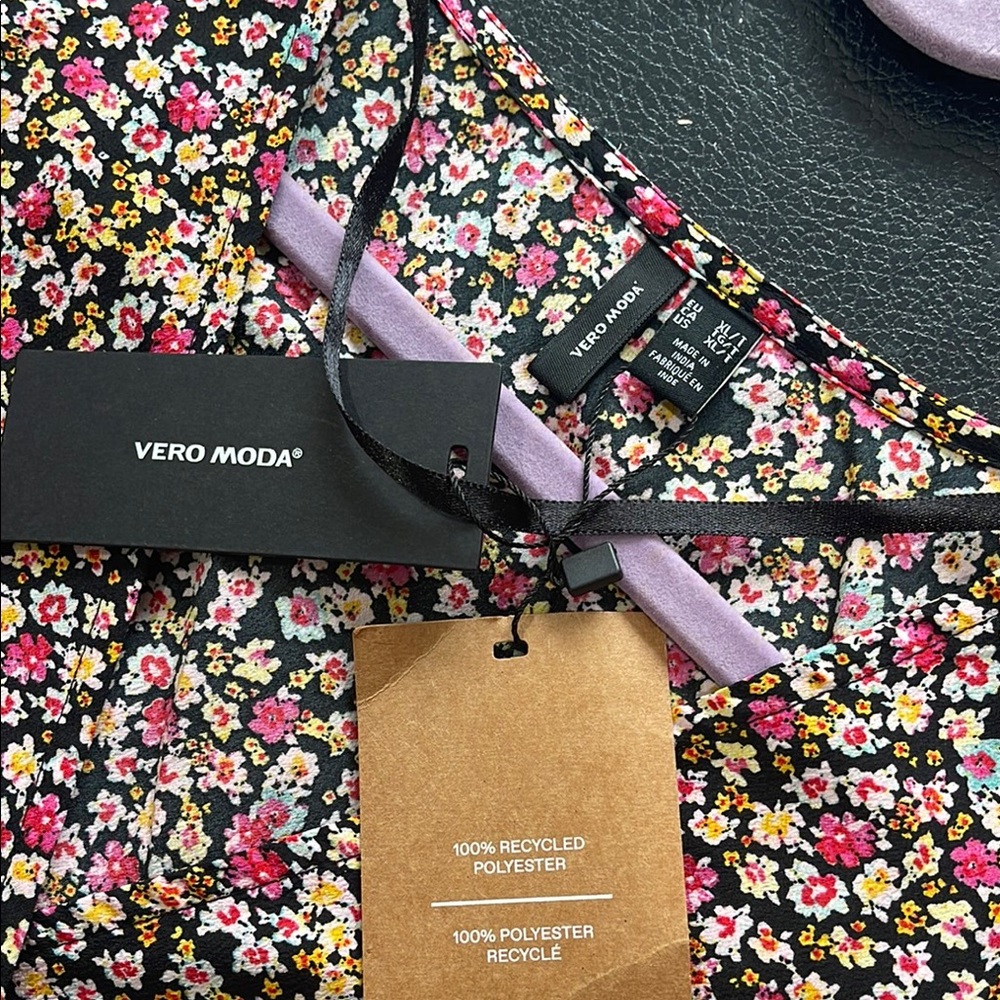 NWT Spring Garden Black/Floral Ruched Mindi Dress XLT “Calling all Tall Gals” - Picture 6 of 12